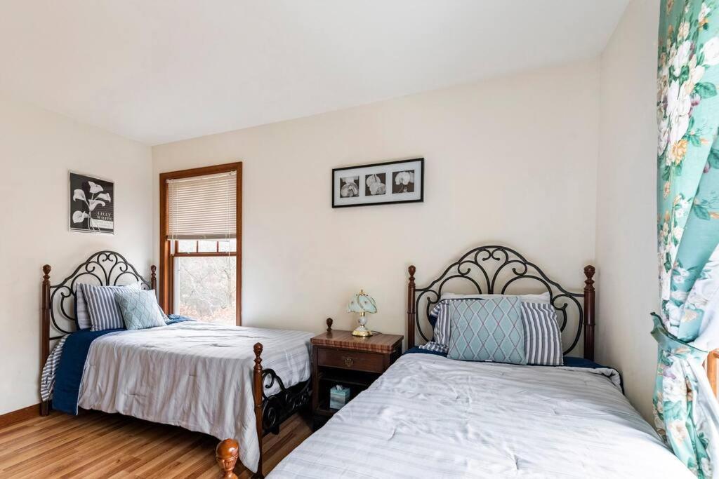 Cheerful Pocono Away From Albrightsville